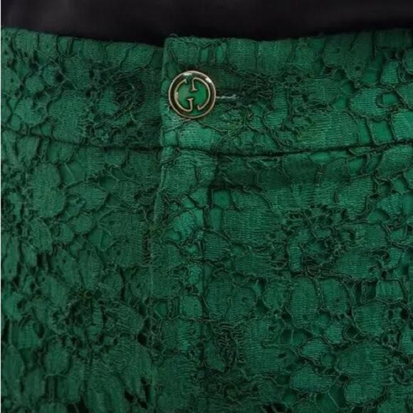 GUCCI Scalloped Green Lace Shorts Size 38 - Picture 4 of 12